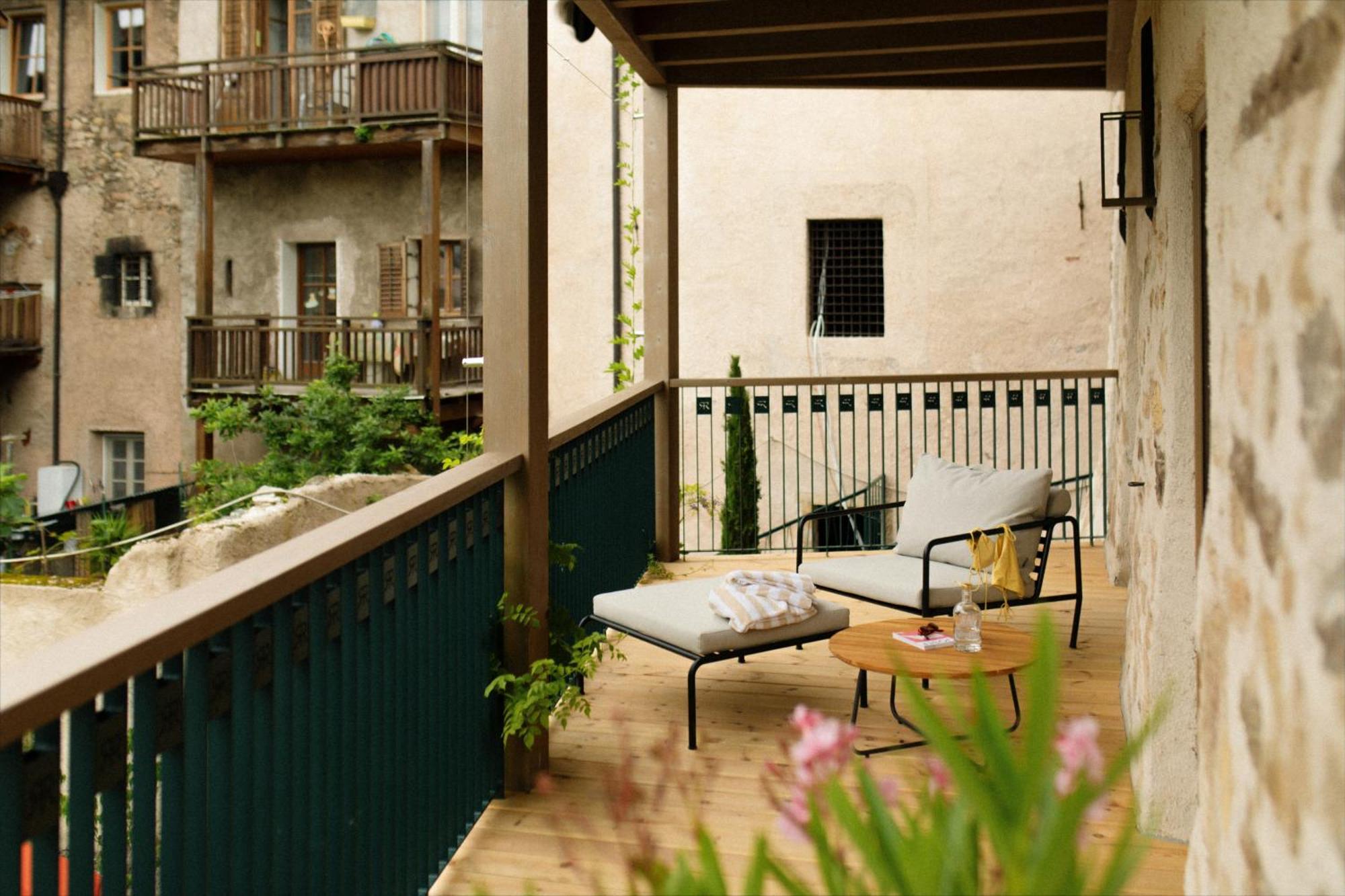 Langenmantel Historic Suites Термено Екстериор снимка