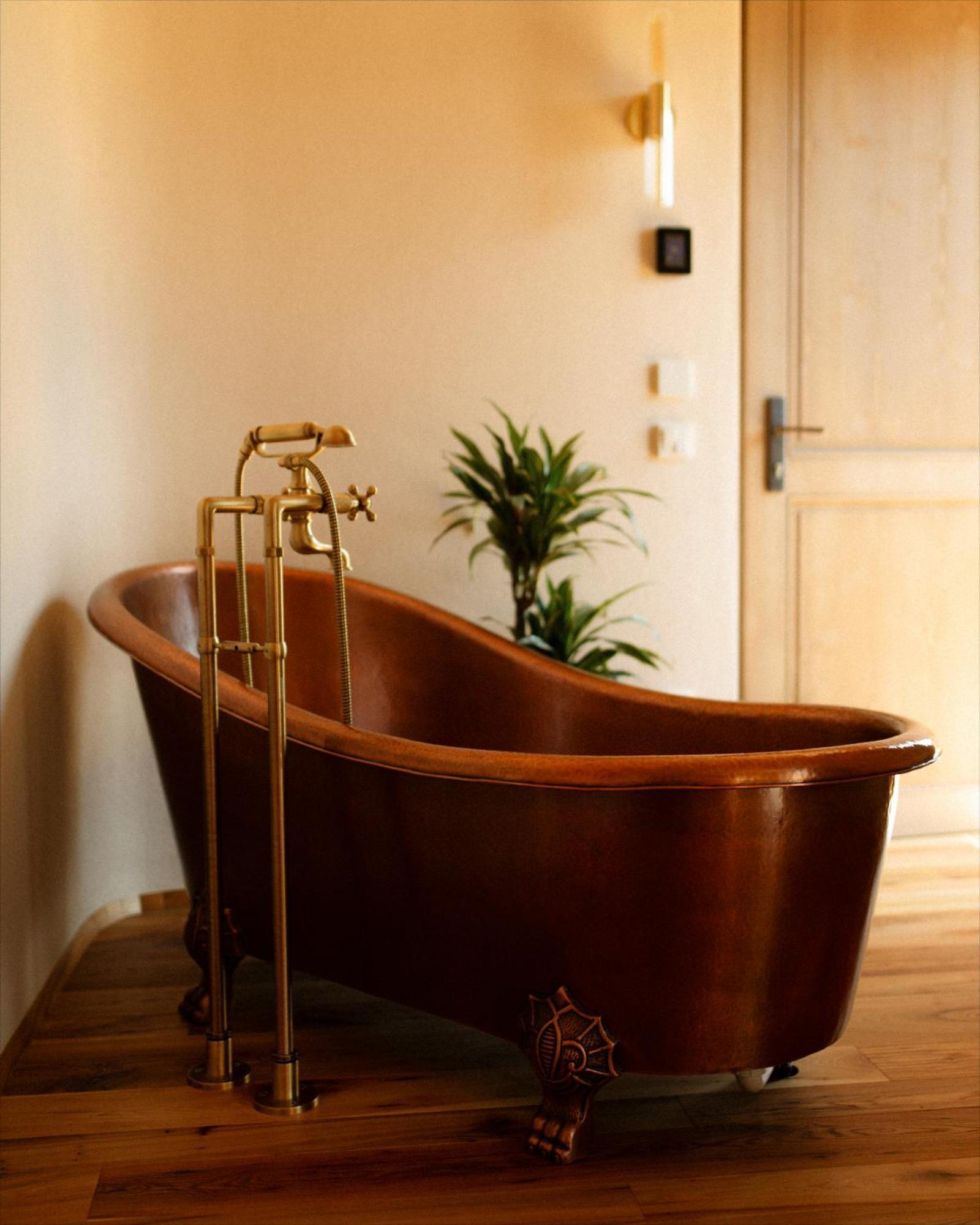 Langenmantel Historic Suites Термено Екстериор снимка