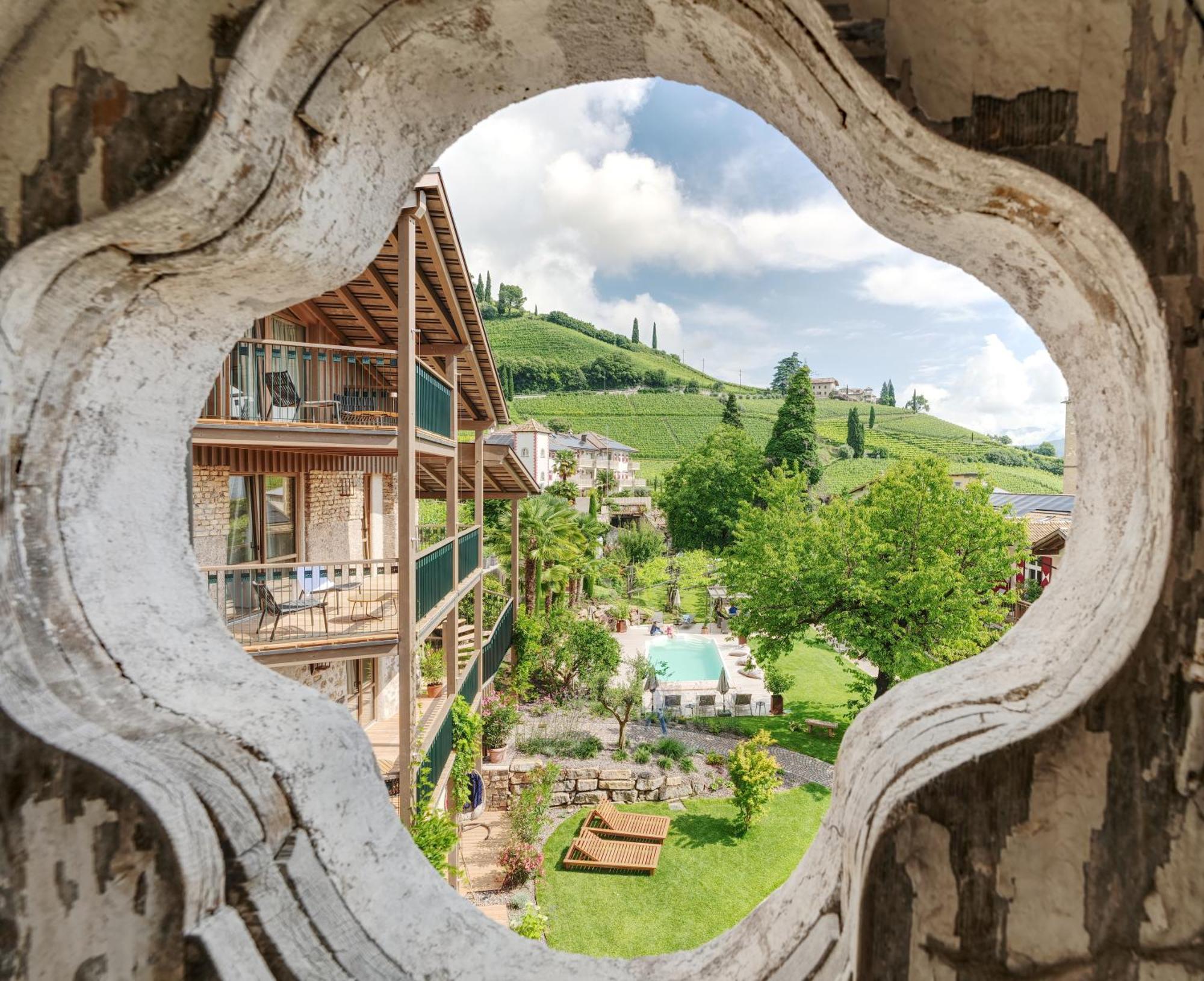 Langenmantel Historic Suites Термено Екстериор снимка