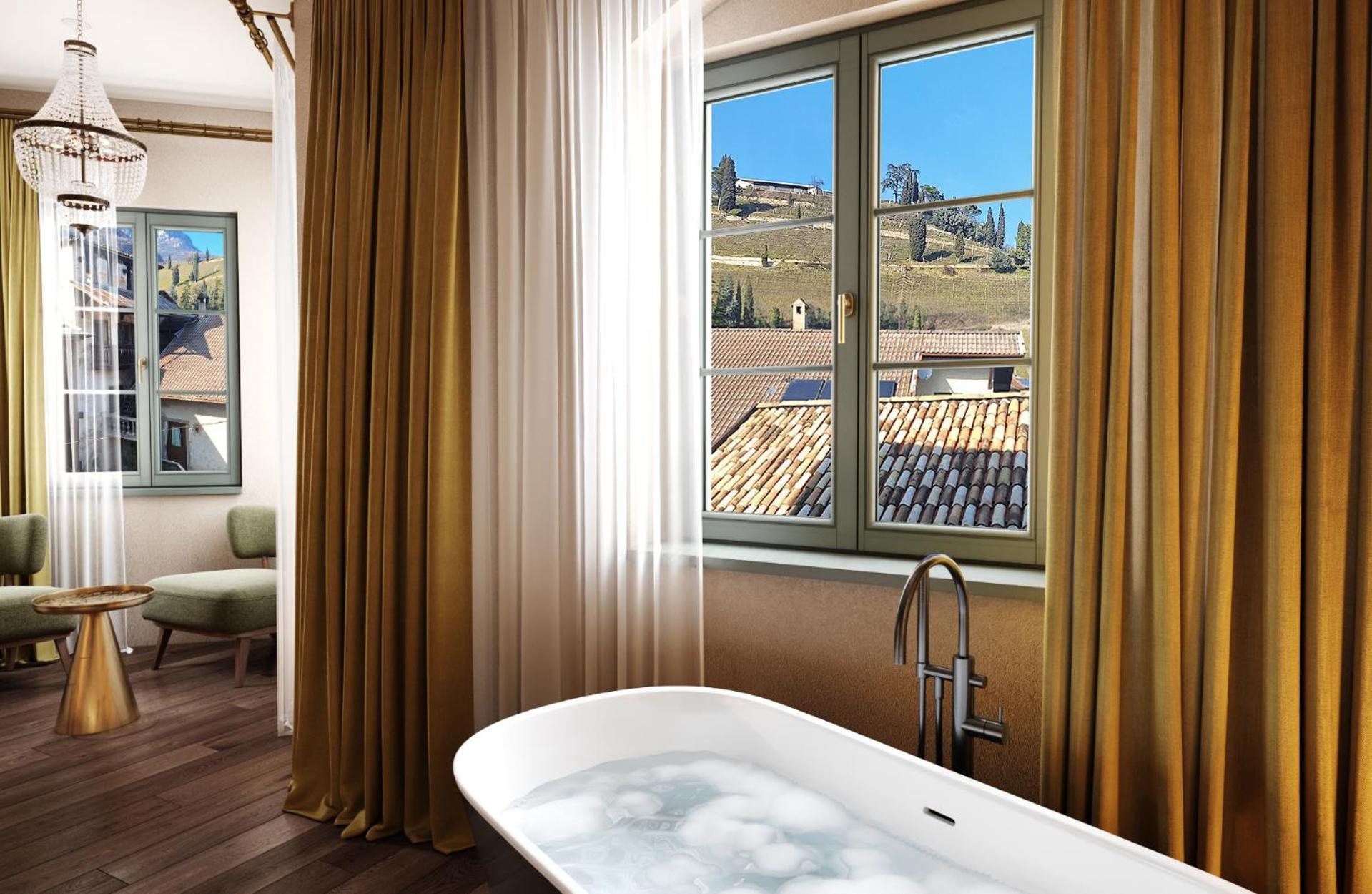 Langenmantel Historic Suites Термено Екстериор снимка